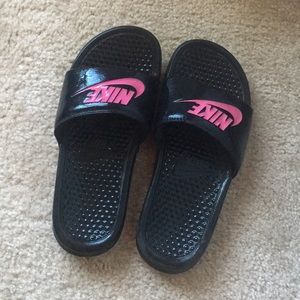 Nike slides
